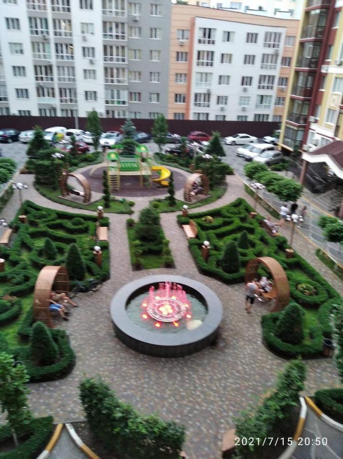 Appartement Жк Версаль Парк à Irpin Extérieur photo