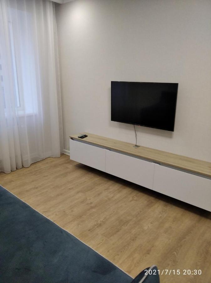 Appartement Жк Версаль Парк à Irpin Extérieur photo