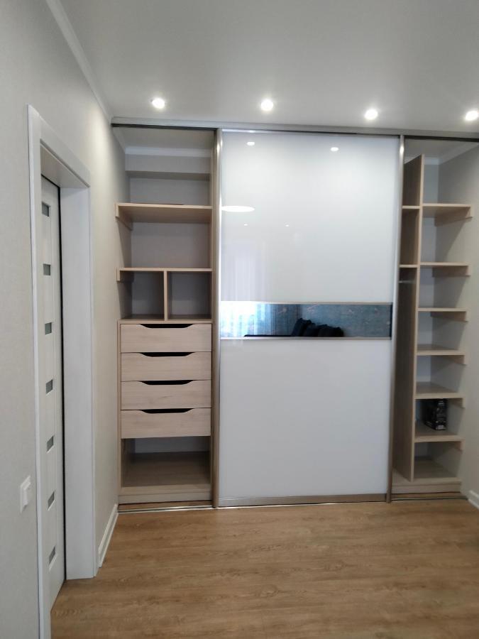 Appartement Жк Версаль Парк à Irpin Extérieur photo